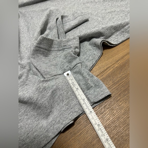 Vintage Disney Eeyore Shirt and Shorts Set, Fits Like women’s large/XL - Picture 10 of 10